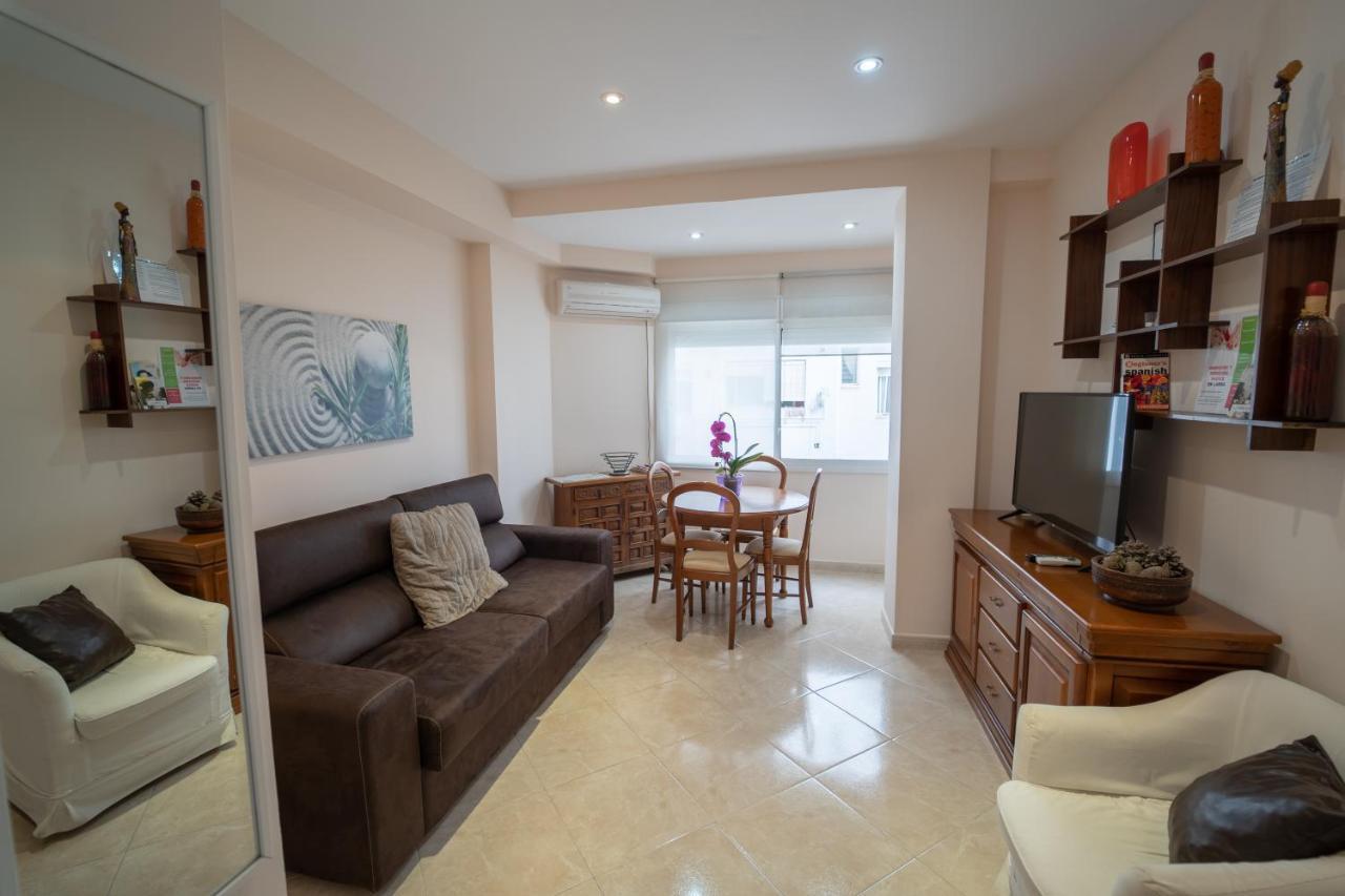 Larra Nervion Subway Tranvia Apartment Sevilla Exterior foto