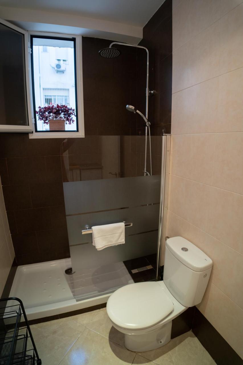 Larra Nervion Subway Tranvia Apartment Sevilla Exterior foto