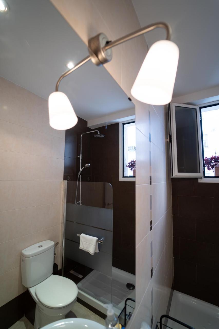 Larra Nervion Subway Tranvia Apartment Sevilla Exterior foto